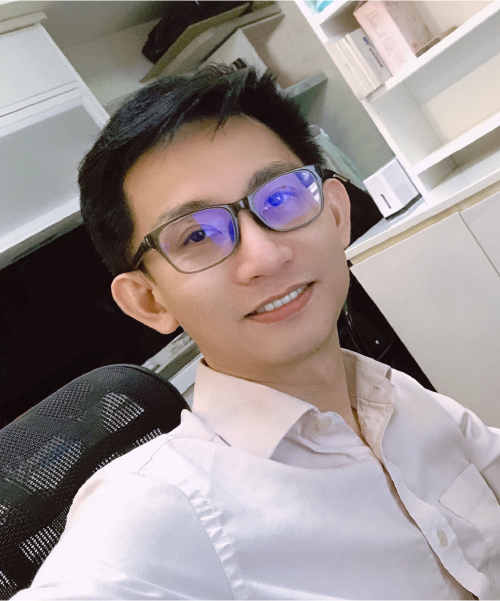 陳唐老師生活照